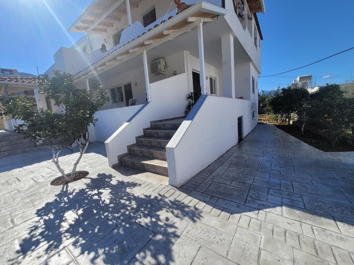 Guesthouse Veliaj Ksamil Exterior foto
