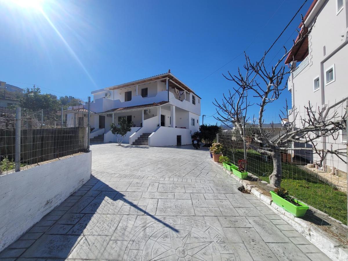 Guesthouse Veliaj Ksamil Exterior foto