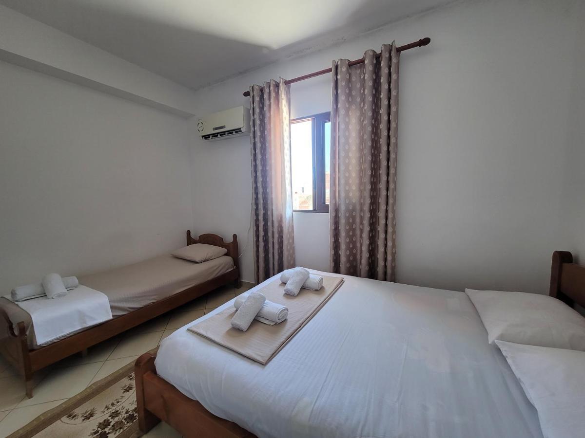 Guesthouse Veliaj Ksamil Exterior foto